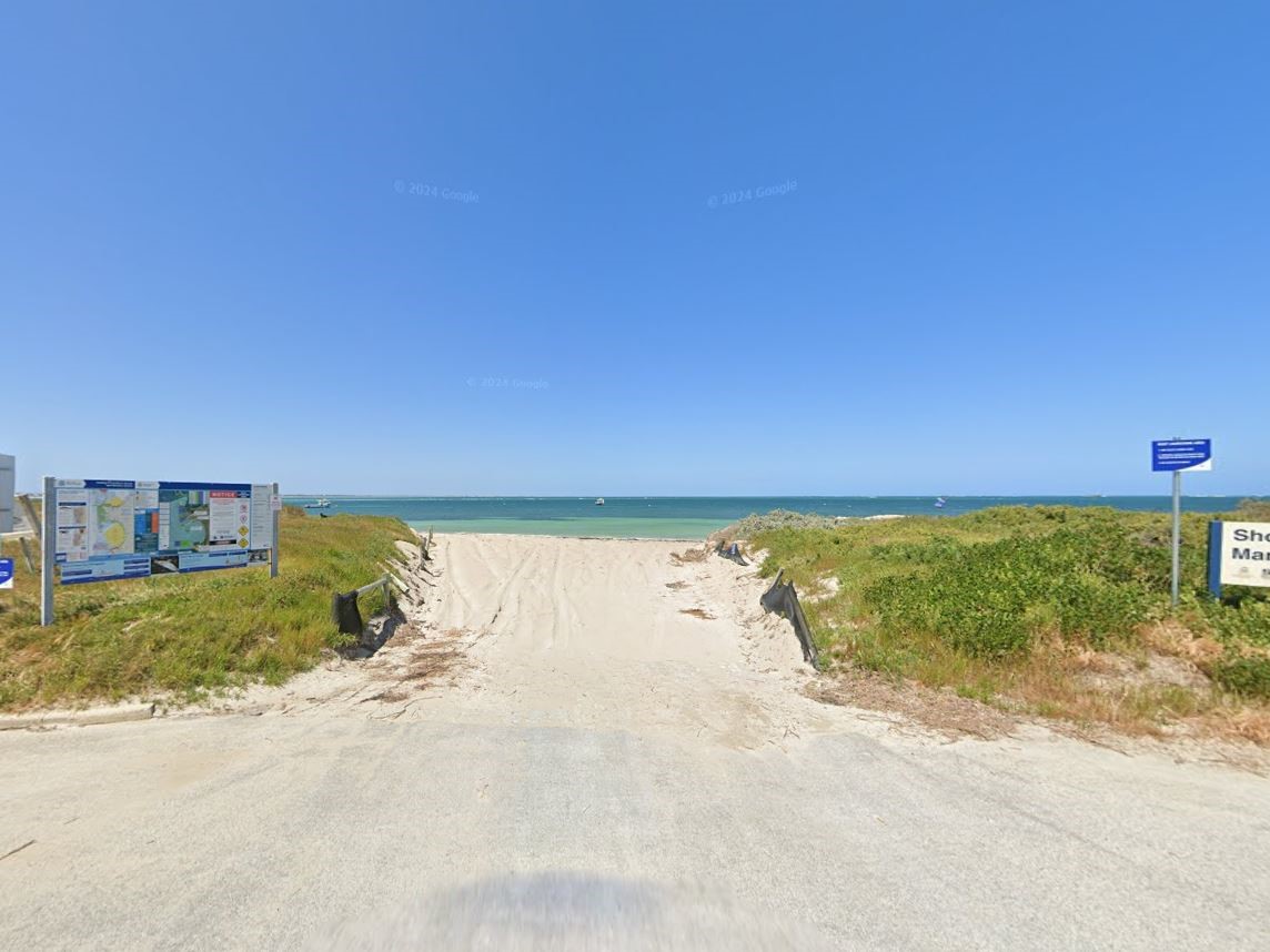 Carlise Street Boat Ramp, Arcadia Dr. Shoalwater