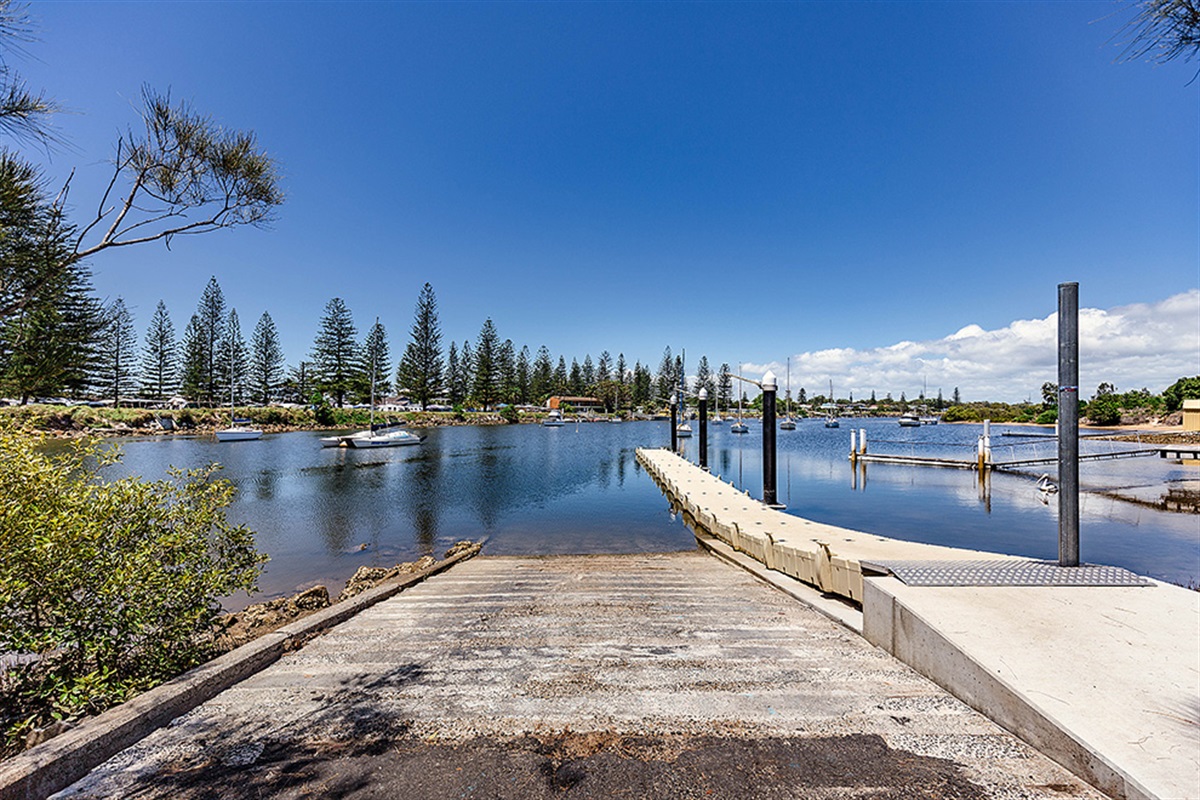 Hickey Island Boat Ramp, Yamba