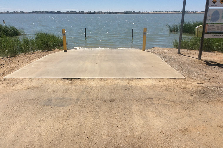 Pelican Waters Ramp, Lake Charm