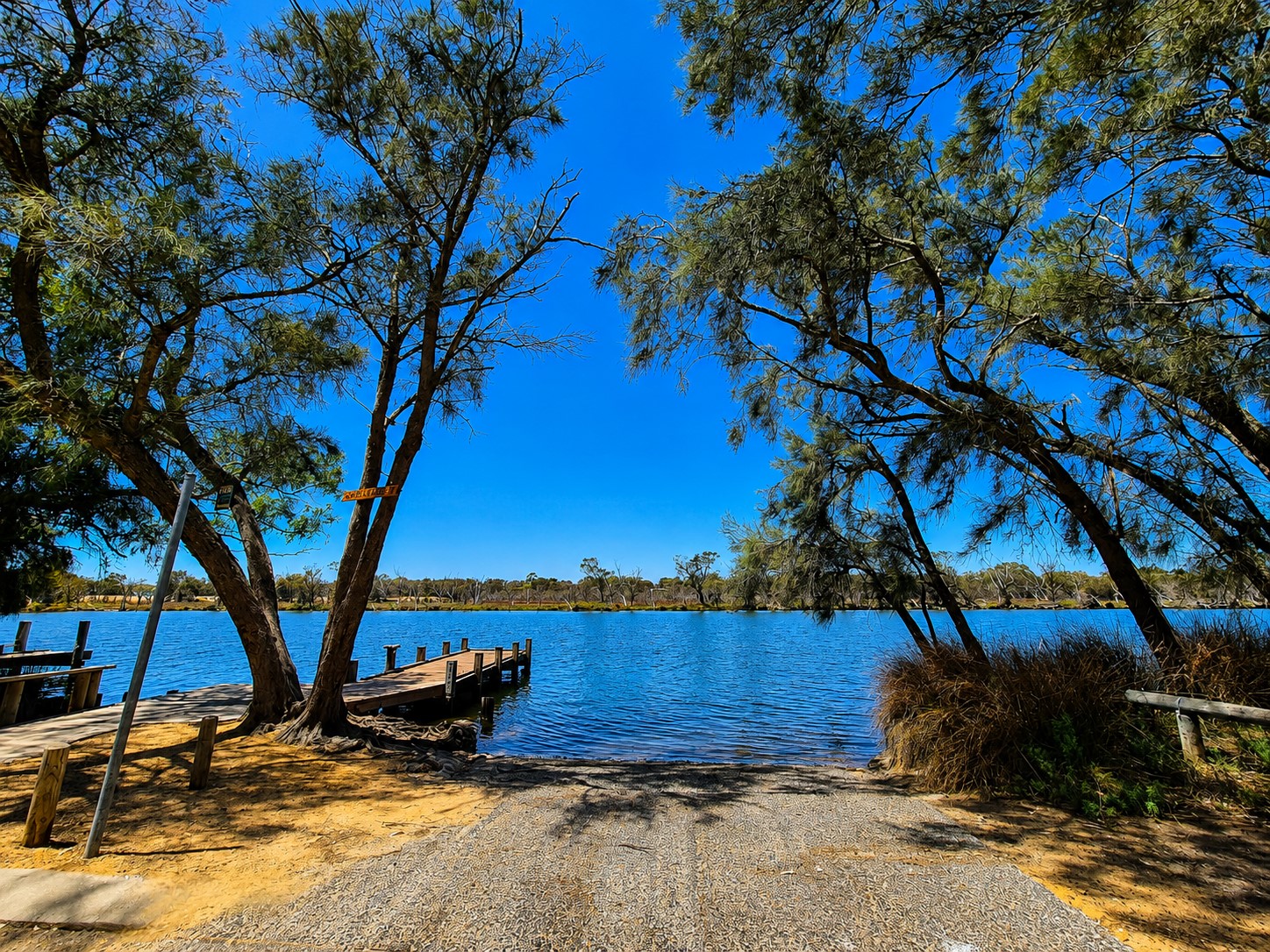 Riverview Foreshore Boat Ramp
