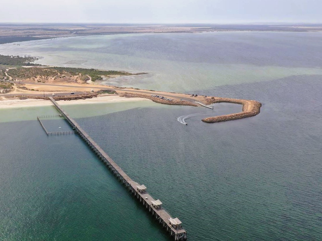 Smoky Bay Boat Ramp