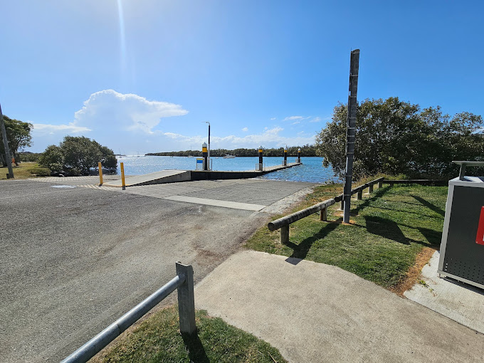 Tuckeroo Park Boat Ramp